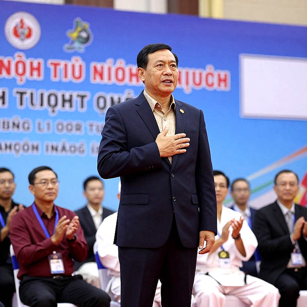 Eight Square Metres of Leitai: China's 56kg Monopoly and a Vietnamese Teenager's Arithmetic Eight Square Metres of Leitai: China's 56kg Monopoly and a Vietnamese Teenager's Arithmetic