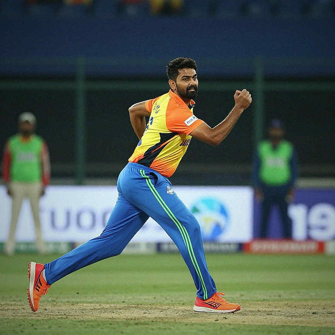 খাতা শুরু হয় যেখানে হাইলাইট রিল থেমে যায়: বাংলাদেশের এক কিশোর পেসারের আনফাইলড শৈশব