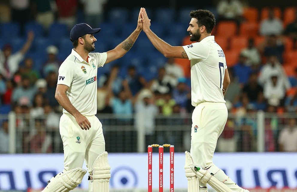 অ্যাভেইলেবিলিটি এখন নতুন স্ট্রাইক রেট: এশিয়ার ক্রিকেট ট্রান্সফার উইন্ডোর ভেতরের হিসাব অ্যাভেইলেবিলিটি এখন নতুন স্ট্রাইক রেট: এশিয়ার ক্রিকেট ট্রান্সফার উইন্ডোর ভেতরের হিসাব