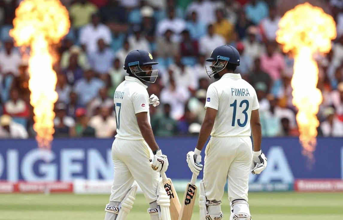 নানা নামের দুই মানুষ, জমে যাওয়া এক সীমান্ত — ক্রিকেটের লেজার যে বন্ধন কখনো লেখে না নানা নামের দুই মানুষ, জমে যাওয়া এক সীমান্ত — ক্রিকেটের লেজার যে বন্ধন কখনো লেখে না
