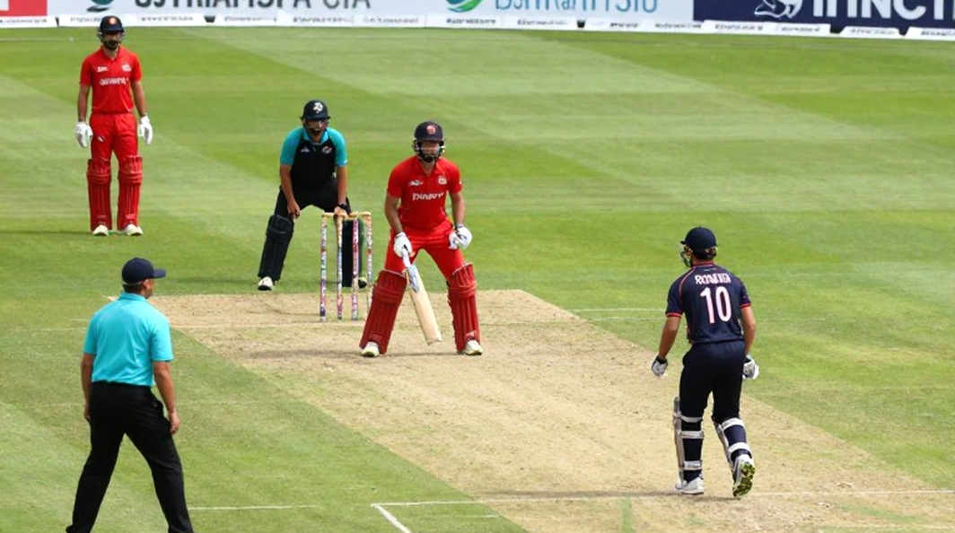Empty Cells, Full Rumors: A Blockchain Ledger for Cricket Transfers Empty Cells, Full Rumors: A Blockchain Ledger for Cricket Transfers