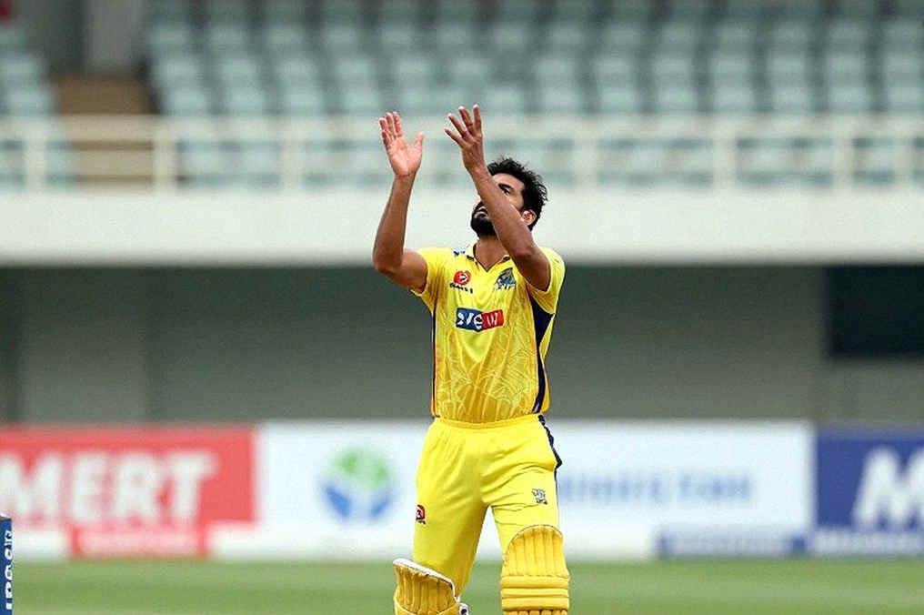 Bhuvneshwar's Recall: New Zealand Swing, and a Medical File That Keeps Its Own Clock