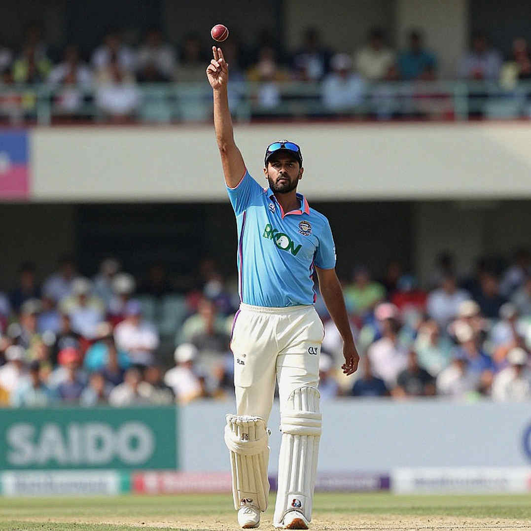 মিরপুরের ভোরের নীরবতা: স্পিনের ছায়ায় বাংলাদেশের টেস্ট রিদম আর দর্শকের খাতা মিরপুরের ভোরের নীরবতা: স্পিনের ছায়ায় বাংলাদেশের টেস্ট রিদম আর দর্শকের খাতা