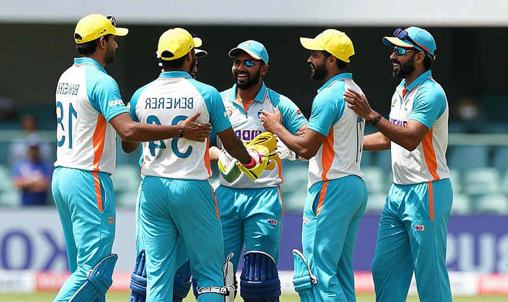 ভিসার কাগজে দাম: কোলপাক-পরবর্তী কাউন্টি বাজারে দক্ষিণ এশিয়ার ক্রিকেটারদের রিপ্রাইসিং ভিসার কাগজে দাম: কোলপাক-পরবর্তী কাউন্টি বাজারে দক্ষিণ এশিয়ার ক্রিকেটারদের রিপ্রাইসিং