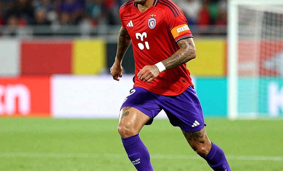 বেনচের নিগূঢ় কাগজ: ফেয়েনুর্দের চোট তালিকায় লুকিয়ে থাকা ঝুঁকির হিসাব বেনচের নিগূঢ় কাগজ: ফেয়েনুর্দের চোট তালিকায় লুকিয়ে থাকা ঝুঁকির হিসাব