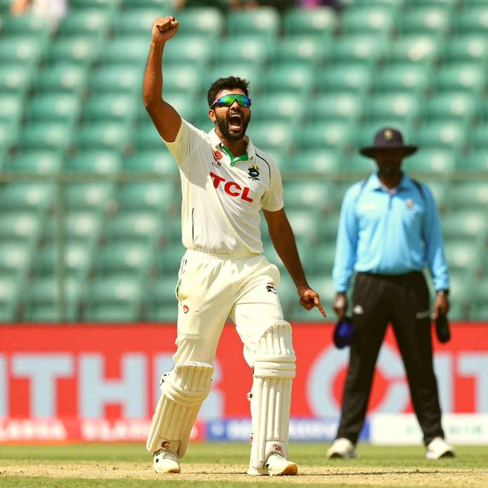 কাউন্টি চুক্তির কালি ও ব্যাটিং কার্ভ: বাংলাদেশি বংশোদ্ভূত তরুণদের ইংলিশ ডোমেস্টিক সিস্টেমে টিকে থাকার হিসাব কাউন্টি চুক্তির কালি ও ব্যাটিং কার্ভ: বাংলাদেশি বংশোদ্ভূত তরুণদের ইংলিশ ডোমেস্টিক সিস্টেমে টিকে থাকার হিসাব