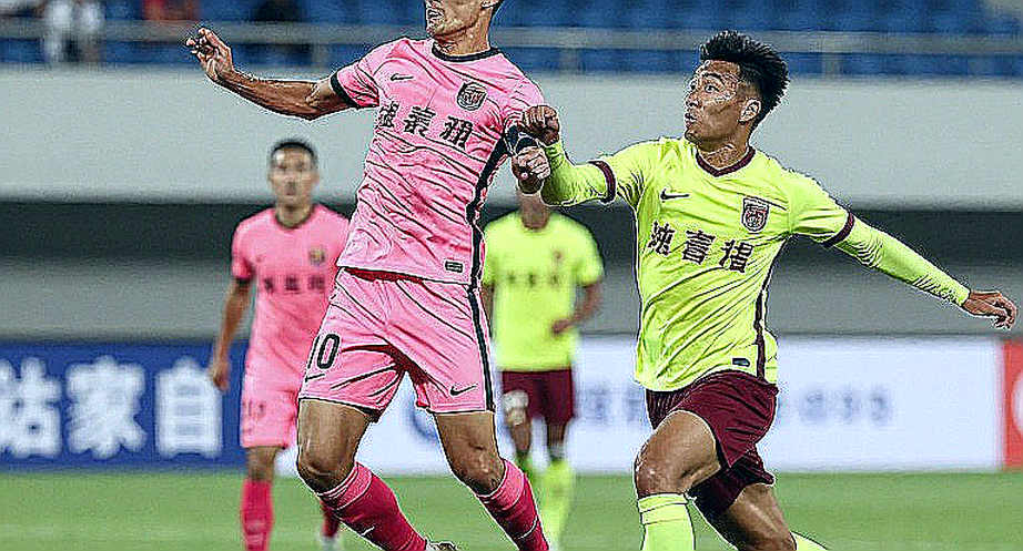 Jakarta's 96th and 97th Minutes: Where the Scoreboard Stops, the Body Starts Talking Jakarta's 96th and 97th Minutes: Where the Scoreboard Stops, the Body Starts Talking